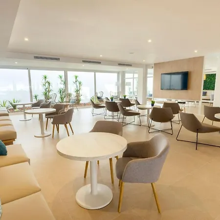Parque Nereida 4* カラ・ラトハダ