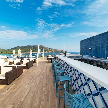 ホテル Parque Nereida 4*